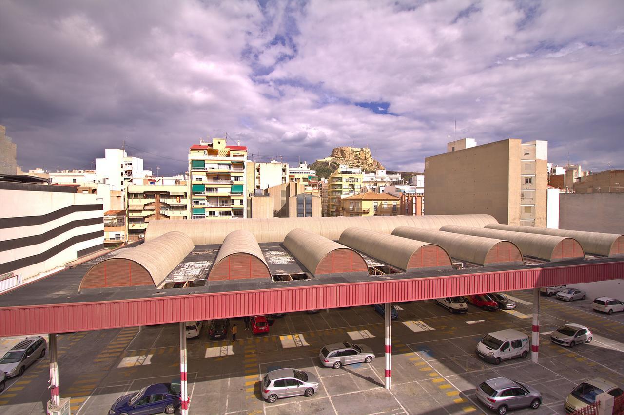 Room With Private Bathroom And Balcony Nearby The Mercado Central, Center And Beach Alicante Exterior photo